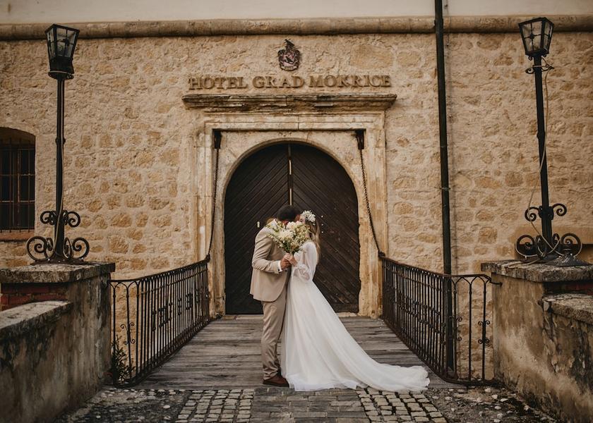  Brežice Outdoor wedding area