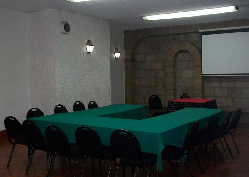 Querétaro Amealco Meeting Room