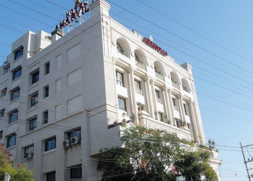 Madhya Pradesh Indore Hotel Exterior