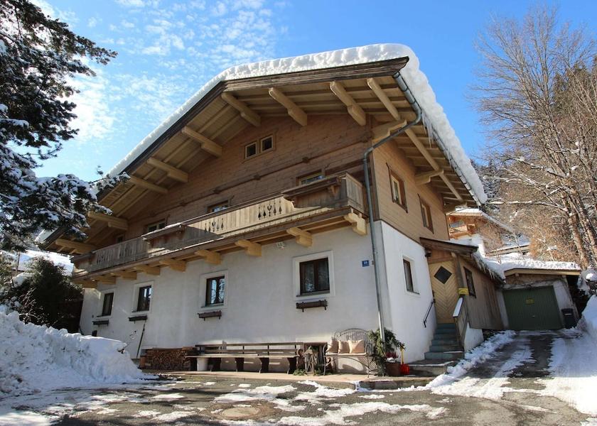 Tirol Aurach bei Kitzbuehel Exterior Detail