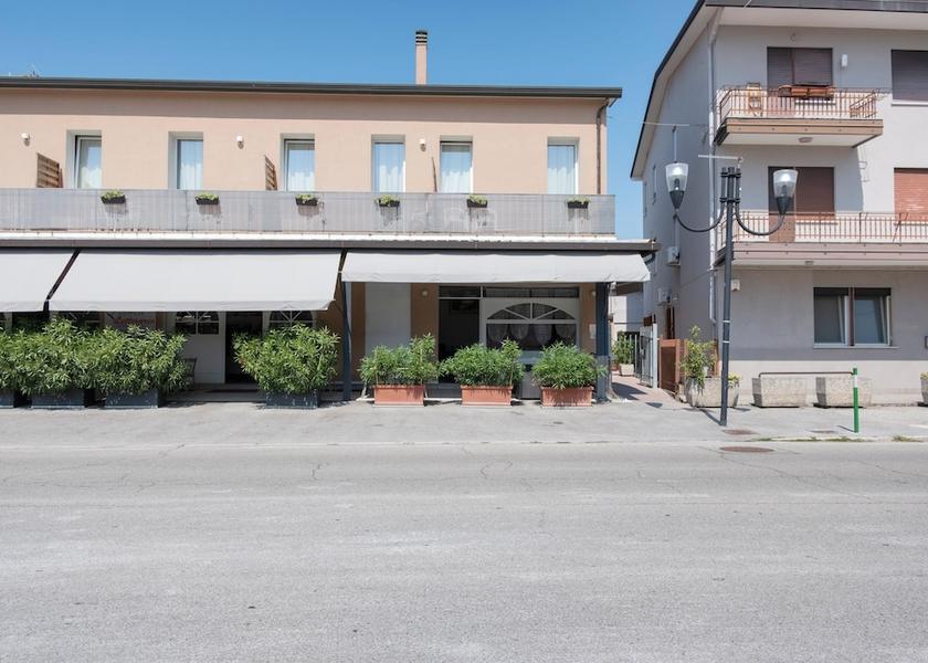 Veneto Vigonza Exterior Detail