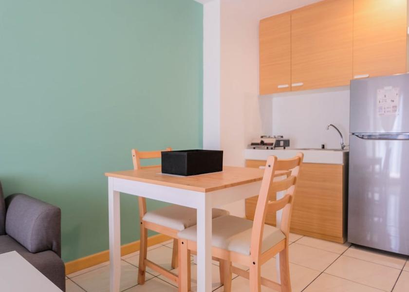 West Java Serpong In-Room Dining