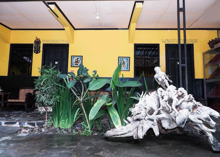 Central Java Mungkid Exterior Detail