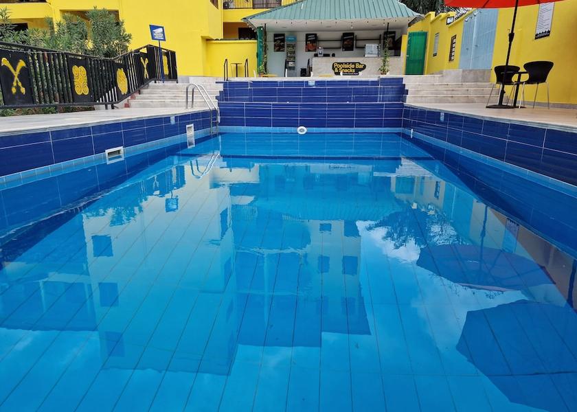  Aburi Exterior Detail