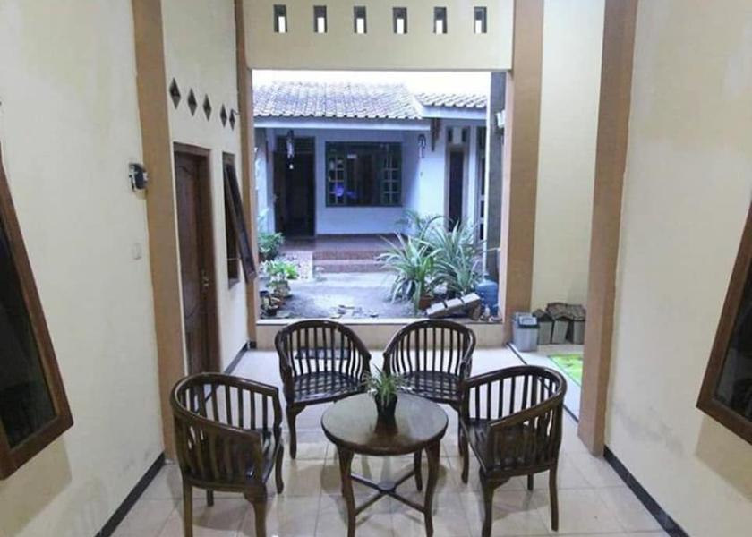 Central Java Mungkid Lobby