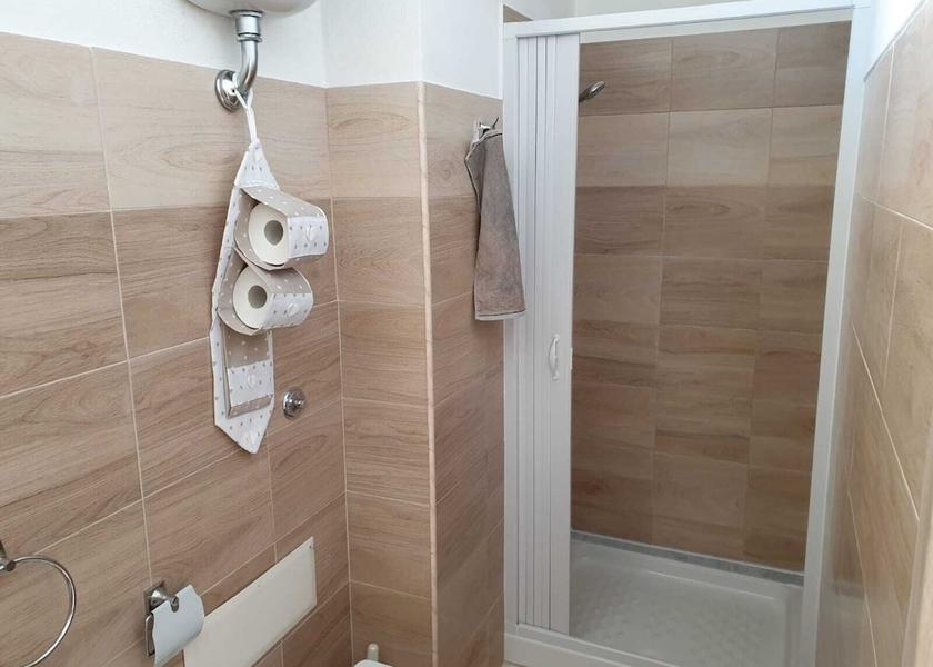 Campania Marcianise Bathroom