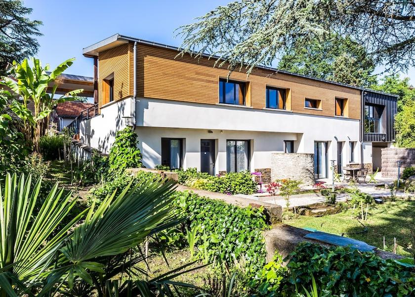 Pays de la Loire Reze Front of property