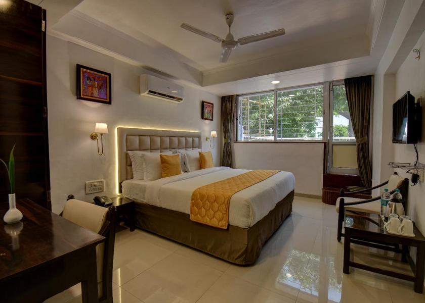 Maharashtra Lonavala AC Super Deluxe Room