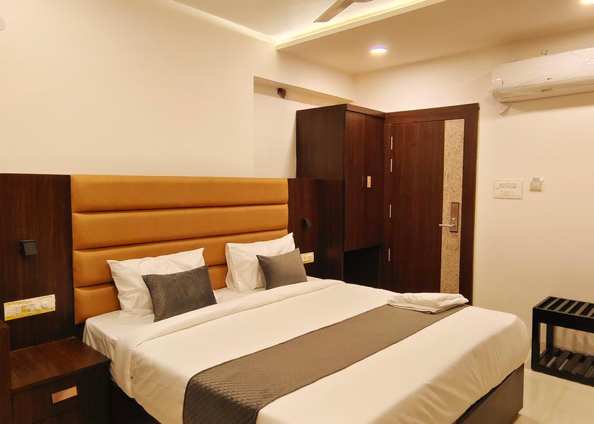 Madhya Pradesh Indore Super Deluxe room 