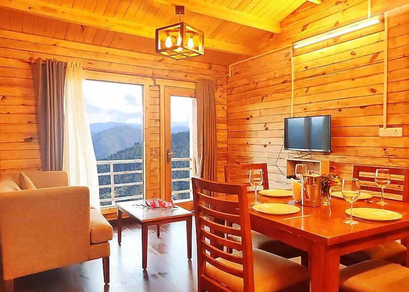 Uttarakhand Mukteshwar Dining Area