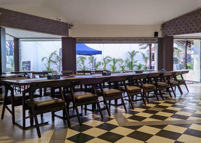 Karnataka Belagavi Food & Dining