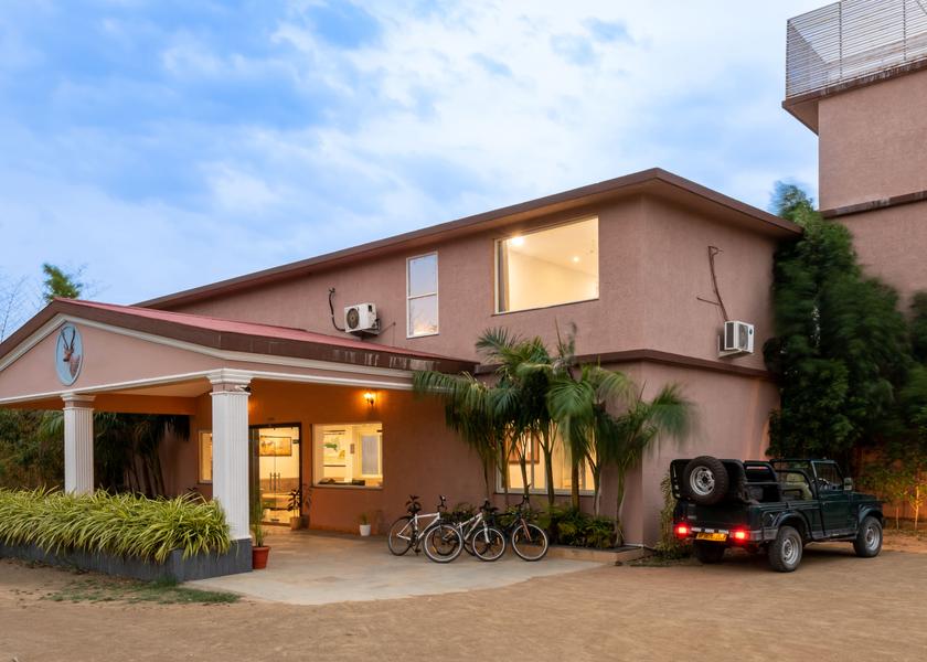 Madhya Pradesh Shahpur Hotel Exterior