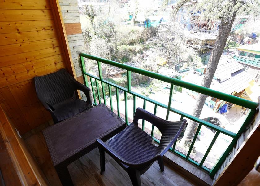 Himachal Pradesh Kasol 1025