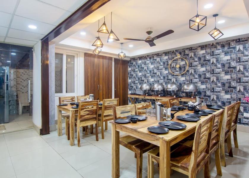 Uttar Pradesh Noida Food & Dining
