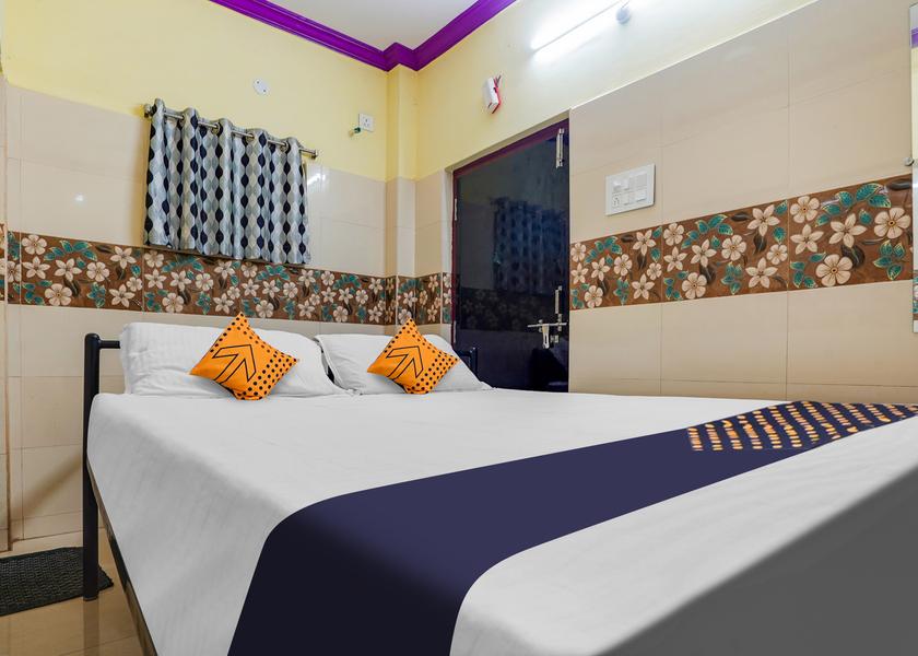 Andhra Pradesh Eluru Room
