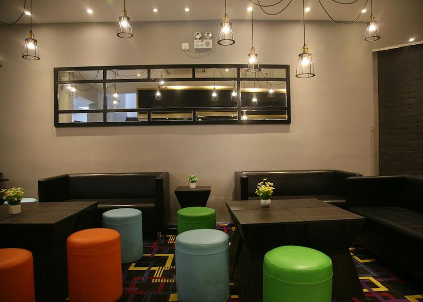  Shanghai Lobby