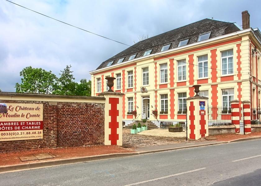 Hauts-de-France Aire-sur-la-Lys Exterior Detail