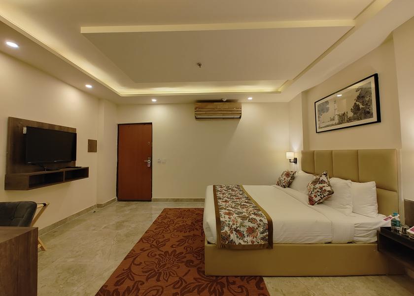 Uttar Pradesh Noida Executive Room