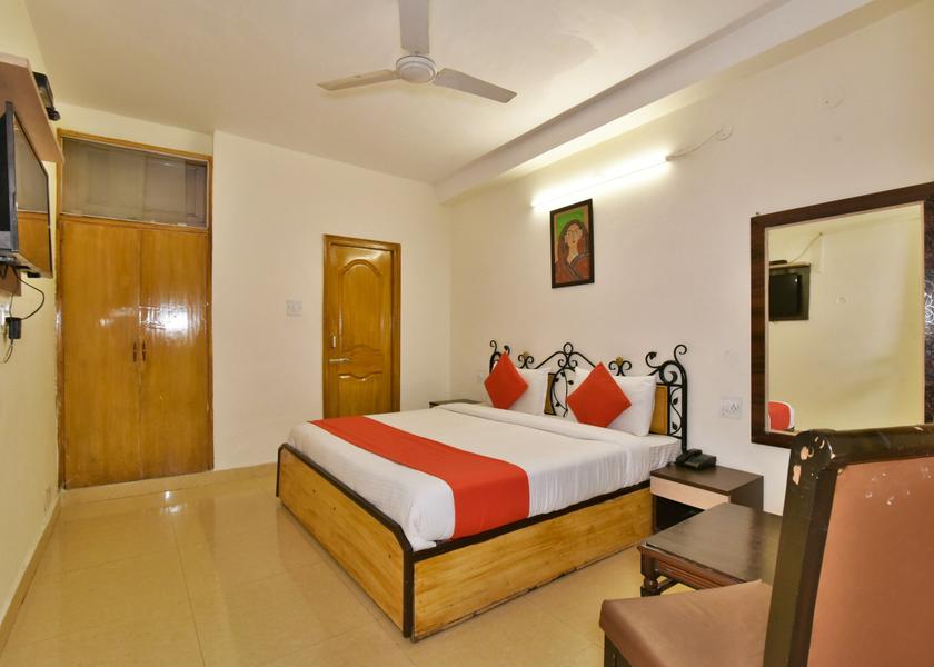 Himachal Pradesh Dalhousie Deluxe Room