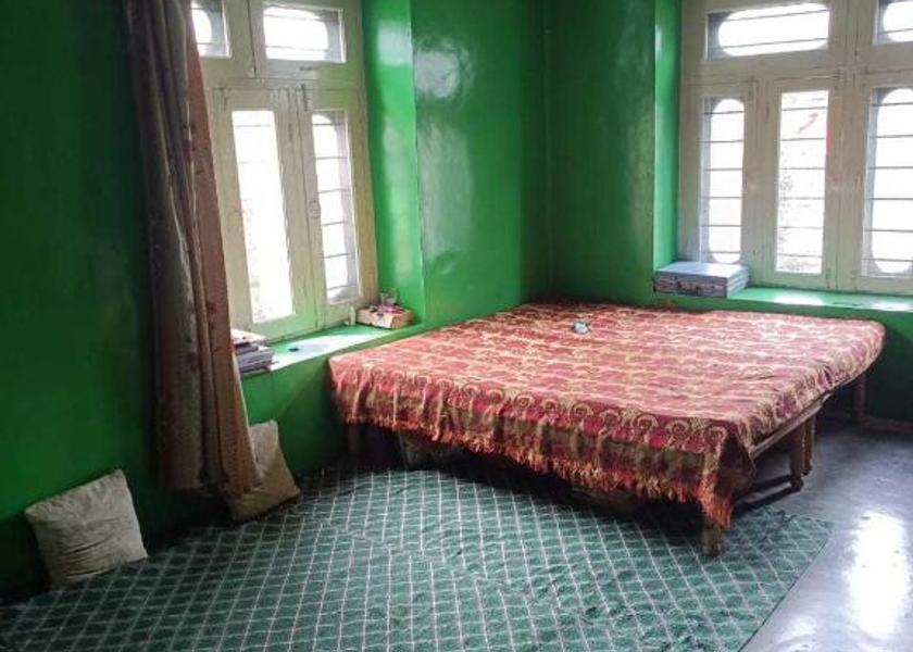 Jammu and Kashmir Jammu 1025