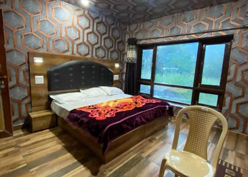 Jammu and Kashmir Pahalgam 1025