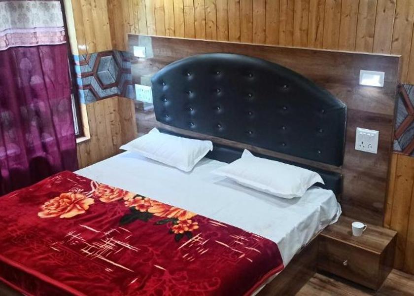 Jammu and Kashmir Pahalgam 1025