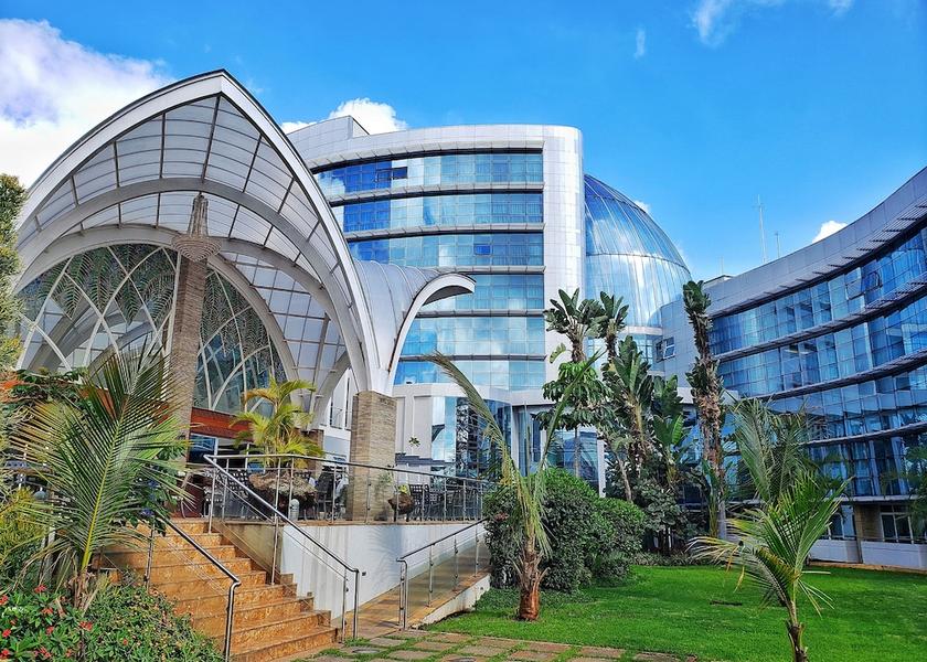  Nairobi Exterior Detail