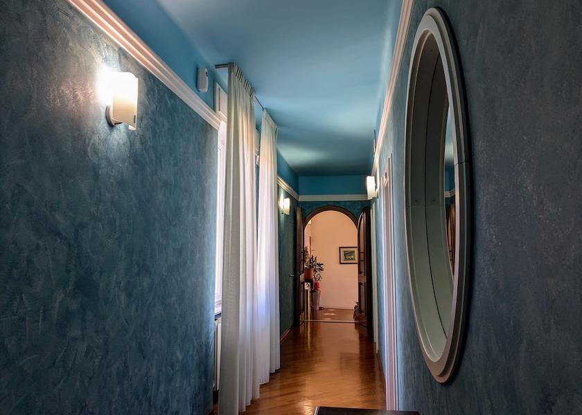 Tuscany Pisa Hallway