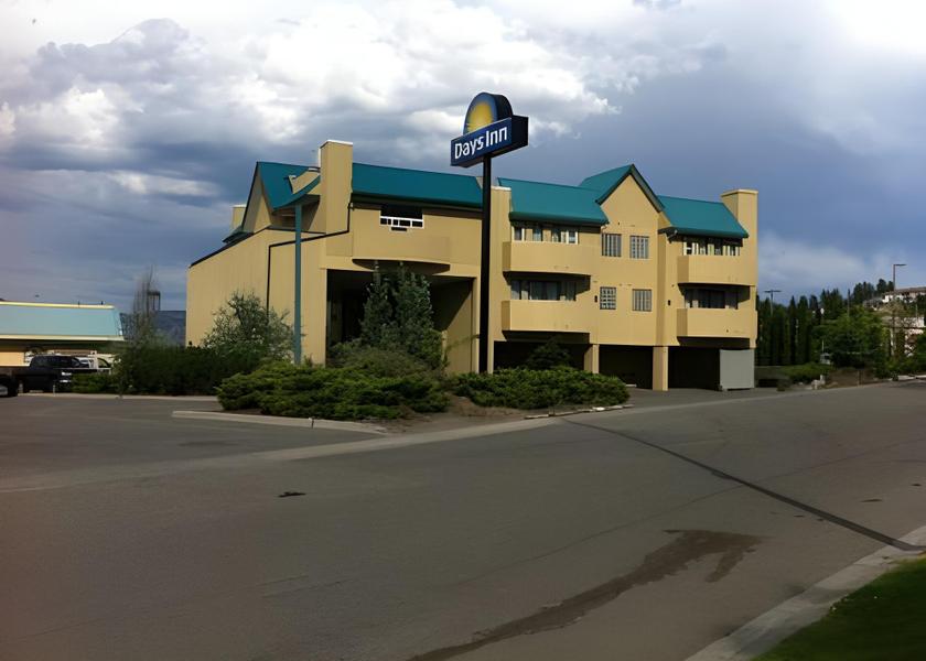 British Columbia Kamloops Hotel Exterior
