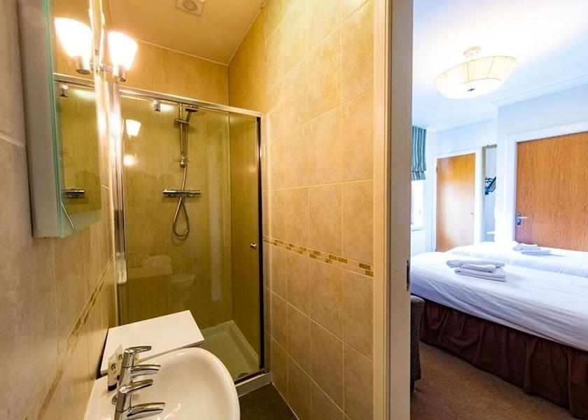 Scotland Callander Bathroom