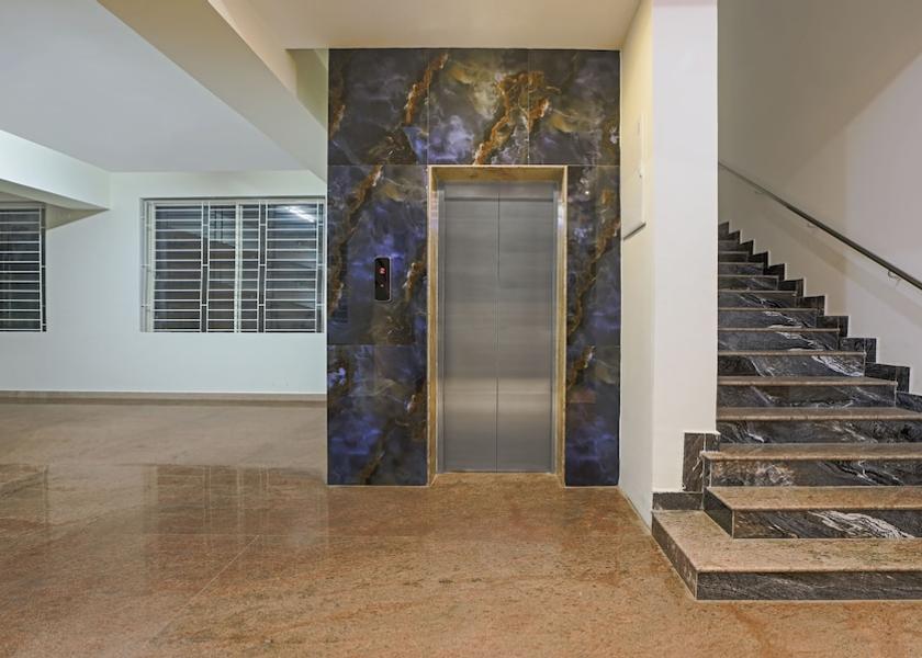 Tamil Nadu Thanjavur Elevator