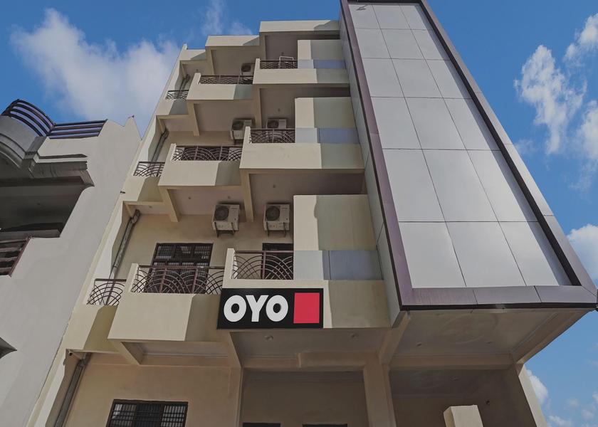 Uttar Pradesh Prayagraj Hotel Exterior