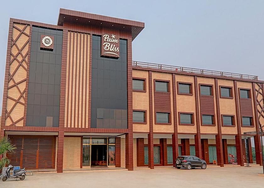 Uttar Pradesh Kanpur Facade