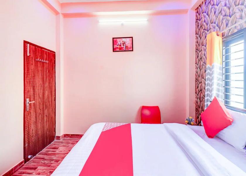Uttar Pradesh Lucknow Classic Room