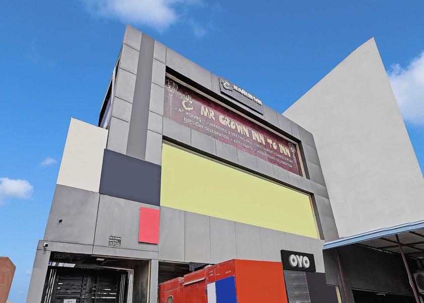 Uttar Pradesh Lucknow Hotel Exterior