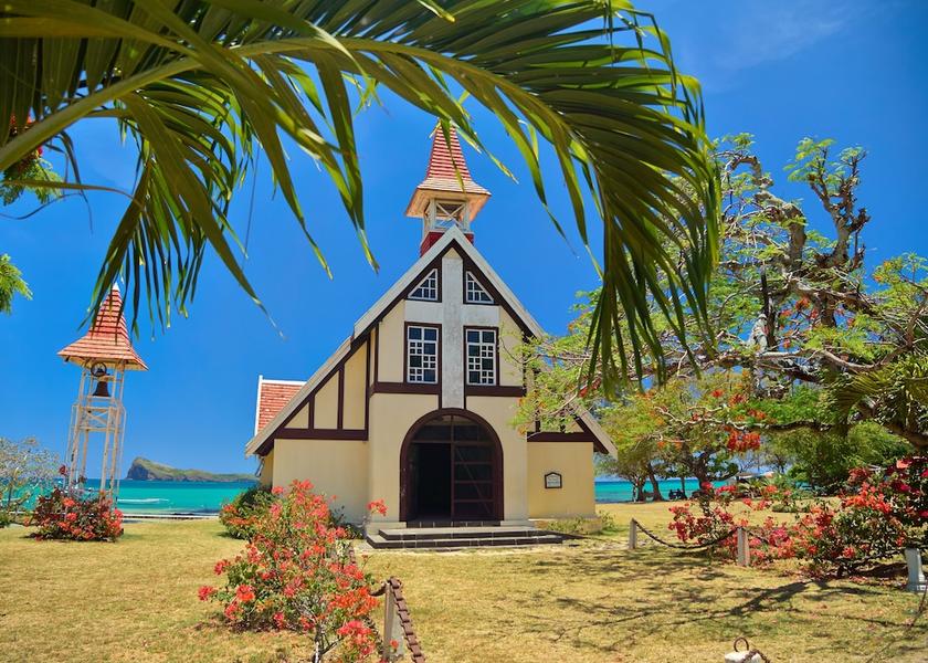  Cap Malheureux Exterior Detail