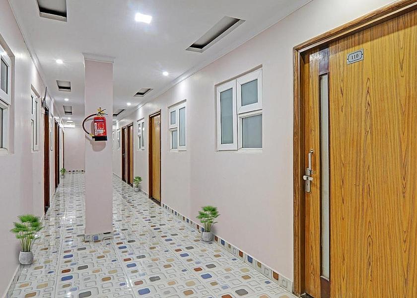 Uttar Pradesh Lucknow Public Areas