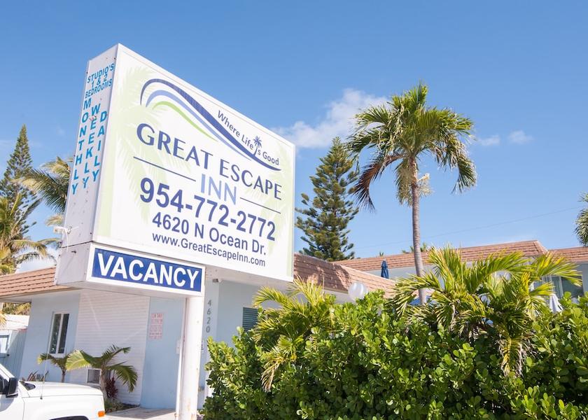 Florida Lauderdale-by-the-Sea Exterior Detail