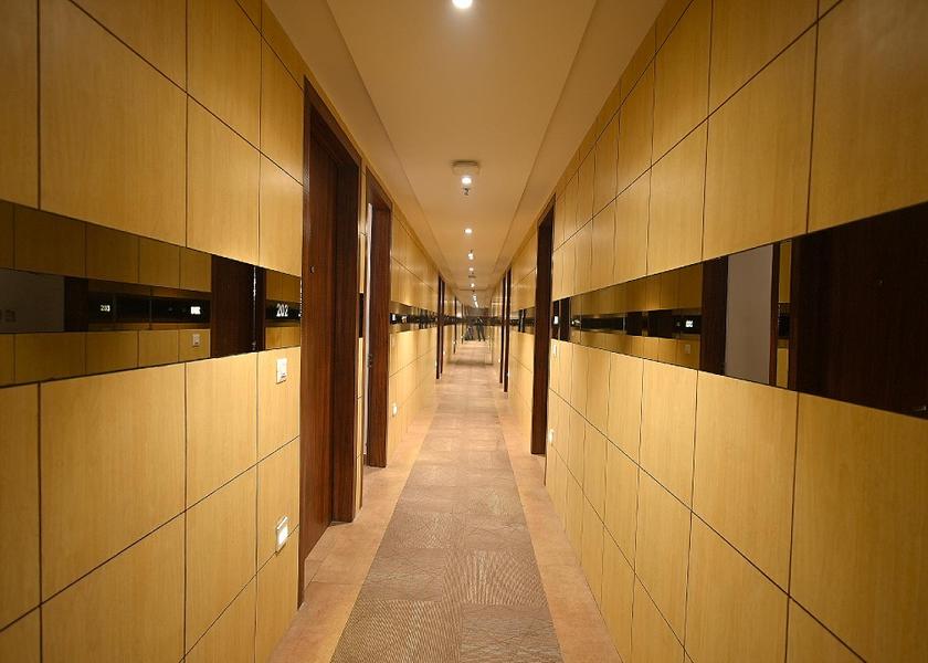 Uttar Pradesh Agra Lobby