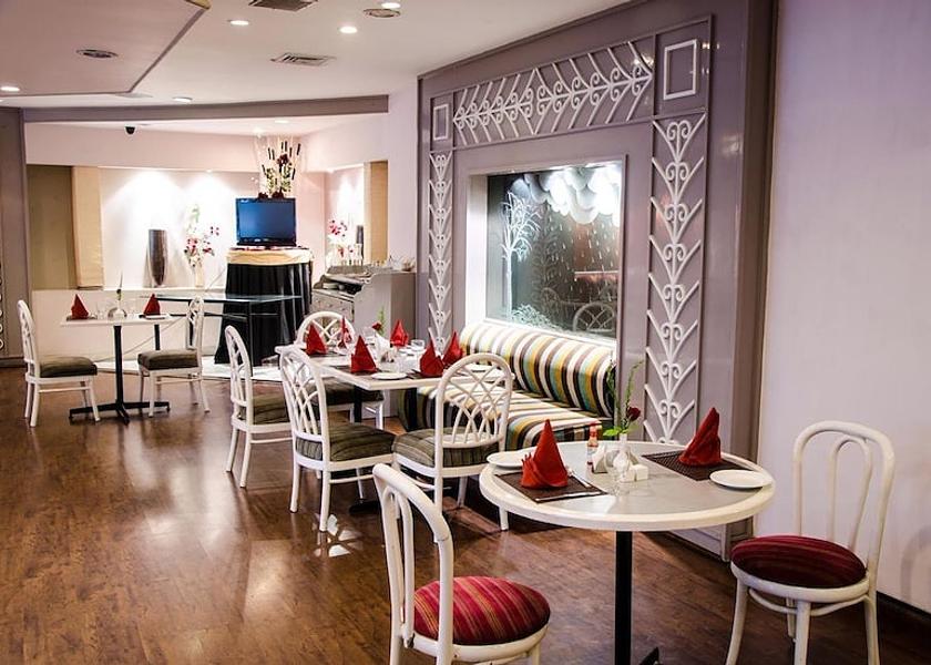 Maharashtra Nagpur Food & Dining