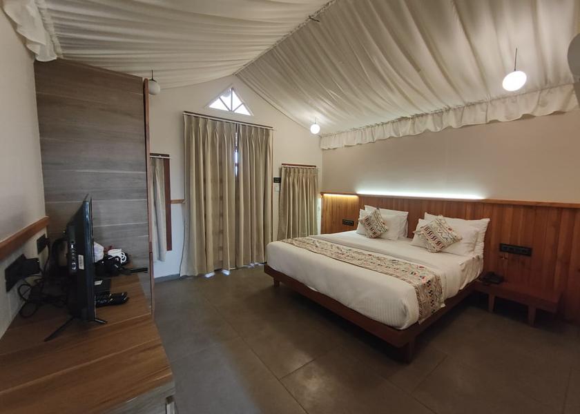 Gujarat Kothi Deluxe Cottage