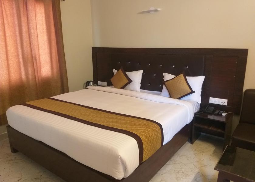 Odisha Puri DELUXE AC ROOM