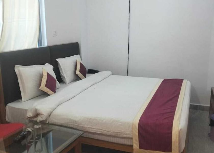 Bihar Rajgir Room