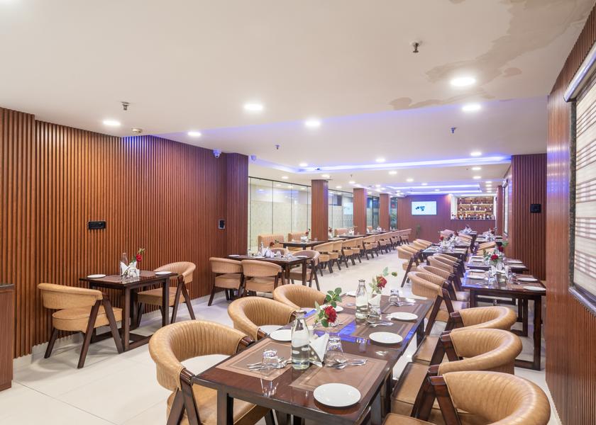 Uttar Pradesh Noida Food & Dining