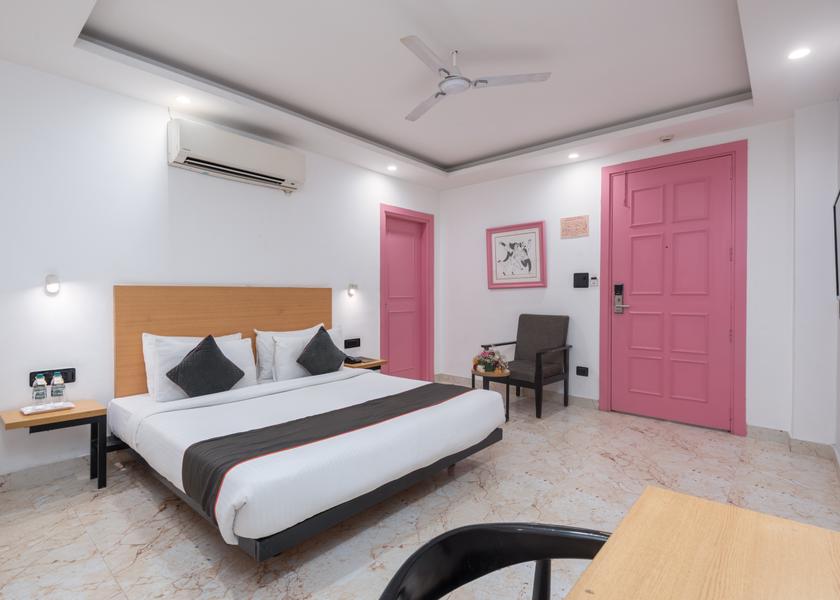 Uttar Pradesh Noida Deluxe Room
