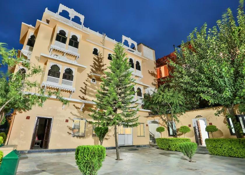 Rajasthan Kumbhalgarh Hotel Exterior