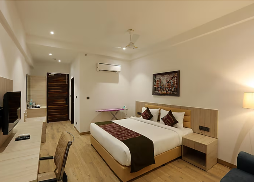 Uttar Pradesh Noida Premier 