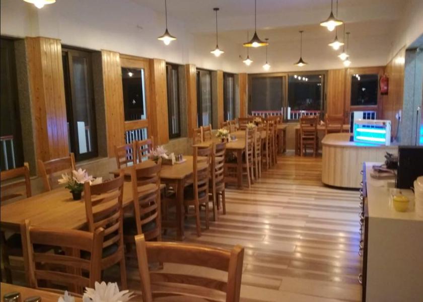 Uttarakhand Mukteshwar Food & Dining