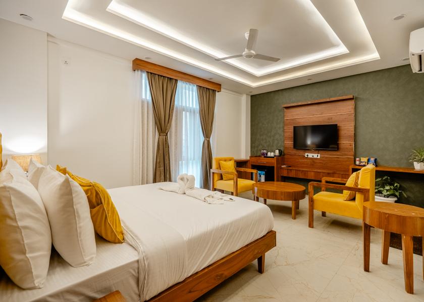 Uttar Pradesh Noida Superior King Room