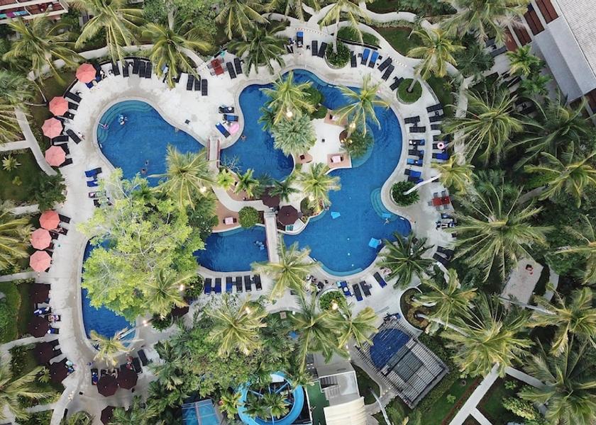 Phuket Province Choeng Thale Pool